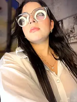 ArieliciousXXX online show from 05/04/26, 01:07