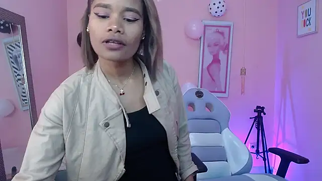 ingrid03 taffur online show from 11/02/25, 01:35