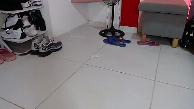 Stefany Andruw online show from 01/16/26, 06:06