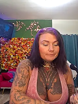 Snapshot of ventressink chatting on 10/03/25, 05:54 ventressink online show from 10/03/25, 05:54