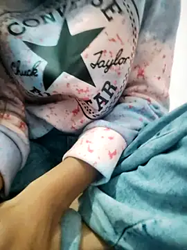 Hot Goldess111 online show from 12/04/25, 09:29