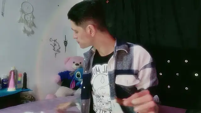 Tyler cat online show from 02/02/26, 02:49