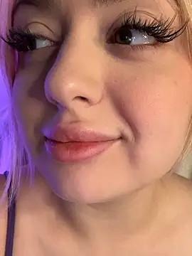 KellyMoors online show from 04/14/26, 01:33