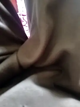 Lili 2love online show from 10/25/25, 03:47