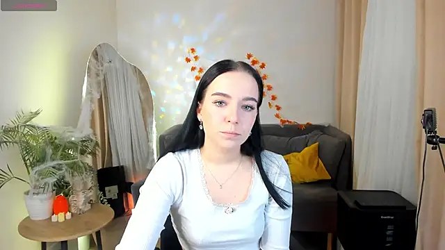 Snapshot of Avelyne_ chatting on 10/23/25, 09:02 Avelyne online show from 10/23/25, 09:02