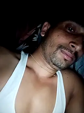 Snapshot of EmotionalOpenair55 chatting on 11/06/25, 03:35 EmotionalOpenair55 online show from 11/06/25, 03:35