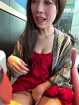 Snapshot of yourkeer chatting on 03/10/26, 07:02 yourkeer online show from 03/10/26, 07:02