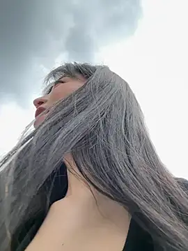 Snapshot of yourkeer chatting on 04/16/26, 06:47 yourkeer online show from 04/16/26, 06:47