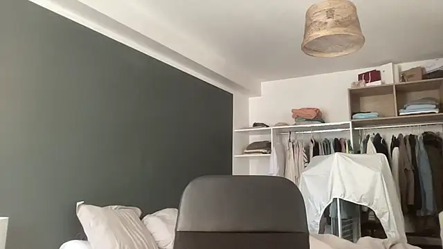 VersaGoo online show from 10/05/25, 01:31