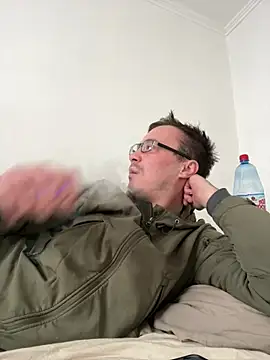 viktor1992-1-1 online show from 03/02/26, 09:49