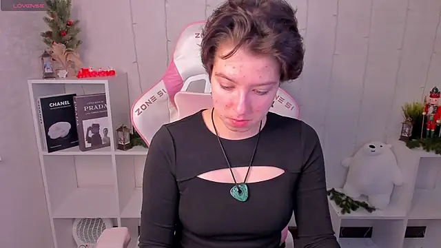 Sara Frayer online show from 01/07/26, 01:19