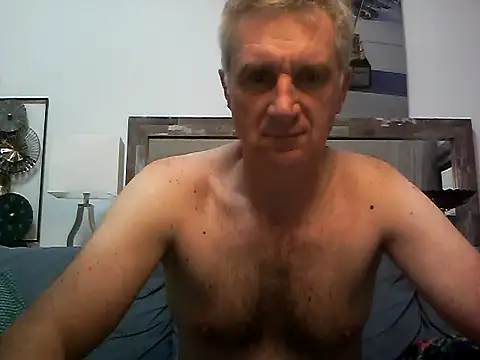 Vintermelon2 online show from 10/09/25, 06:44