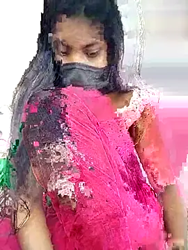 Snapshot of hottywife-03 chatting on 06/30/26, 03:29 hottywife-03 online show from 06/30/26, 03:29