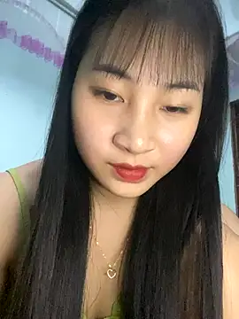 banlinh004 online show from 11/07/25, 03:23