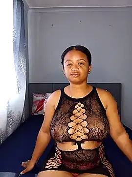 Sultrytits6 online show from 04/07/26, 10:26