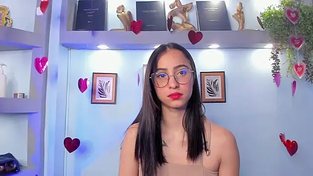 Alana Martinez  online show from 02/12/26, 12:44