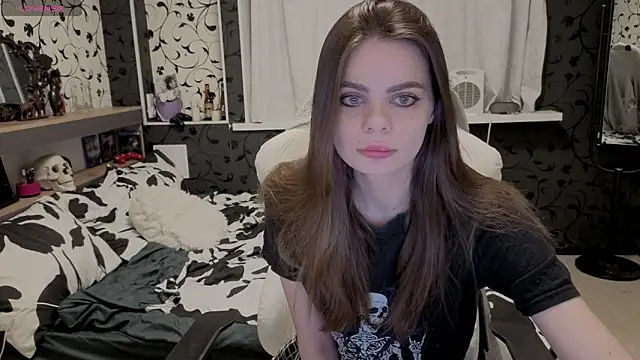 xAlisontiny online show from 03/04/26, 12:38