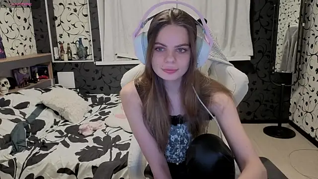 xAlisontiny online show from 03/07/26, 08:50