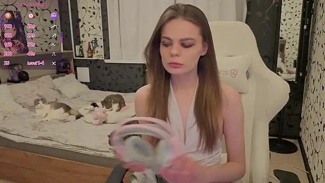 xAlisontiny online show from 03/21/26, 07:06