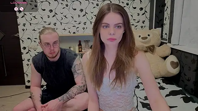 xAlisontiny online show from 04/06/26, 09:05