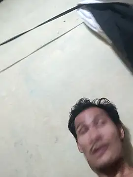 Snapshot of sunny5092 chatting on 10/20/25, 08:09 sunny5092 online show from 10/20/25, 08:09