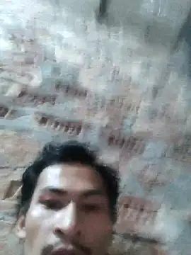 Snapshot of sunny5092 chatting on 10/27/25, 05:28 sunny5092 online show from 10/27/25, 05:28