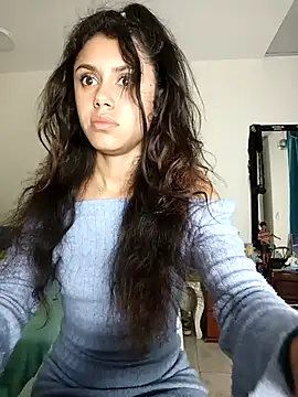 caramel doll   online show from 11/15/25, 11:32