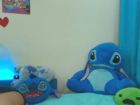 caramel doll   online show from 06/14/26, 02:24