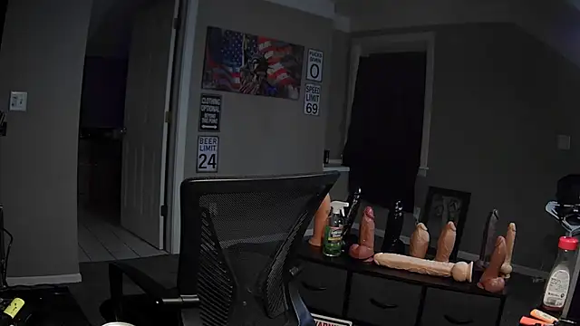 Michigan9000 online show from 10/23/25, 05:29