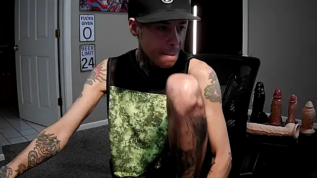 Michigan9000 online show from 11/27/25, 01:07