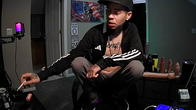 Michigan9000 online show from 11/28/25, 05:26