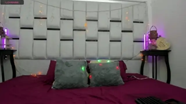 saaracoleman online show from 12/05/25, 08:49