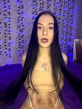 Snapshot of Kisa-Lisa_ chatting on 11/27/25, 12:29 Kisa-Lisa online show from 11/27/25, 12:29