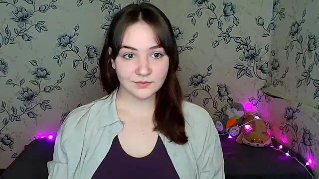 Snapshot of OliviaMontgommery chatting on 03/13/26, 03:40 OliviaMontgommery online show from 03/13/26, 03:40