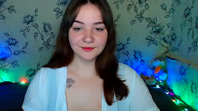 OliviaMontgommery online show from 05/26/26, 01:51
