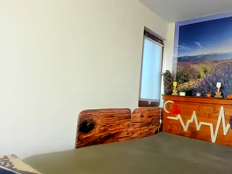 anissawhitenss online show from 10/25/25, 08:00