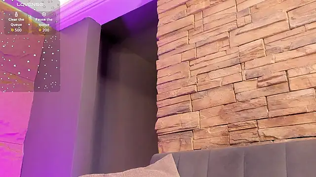 naomi hill1 online show from 11/26/25, 02:12