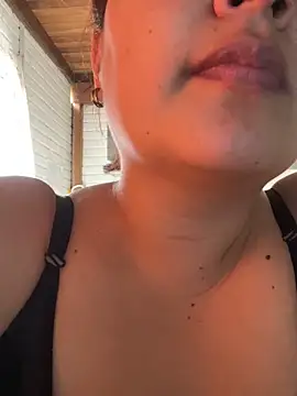 Cami Moon1 online show from 10/14/25, 04:08