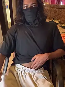 Ujjwallkumar0069 online show from 04/05/26, 07:05