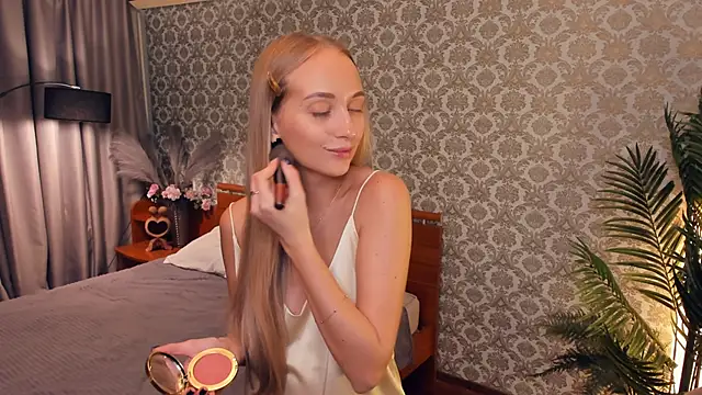 Snapshot of MikeDreese chatting on 11/11/25, 09:09 MikeDreese online show from 11/11/25, 09:09