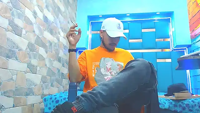 dazo vnzl12 online show from 10/07/25, 12:46