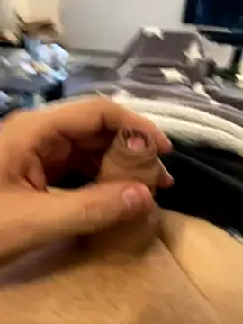 Snapshot of Sklavekay chatting on 11/30/25, 08:18 Sklavekay online show from 11/30/25, 08:18