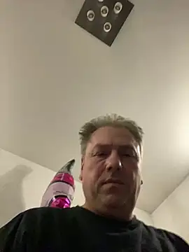 Snapshot of Sklavekay chatting on 03/01/26, 10:45 Sklavekay online show from 03/01/26, 10:45