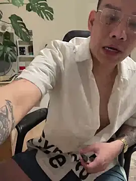 latava online show from 12/05/25, 04:03