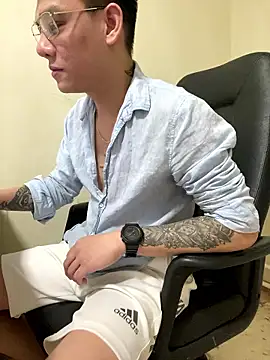 latava online show from 01/12/26, 04:12