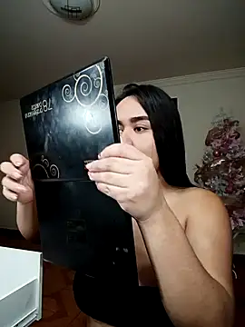 Mia belmontt online show from 12/03/25, 04:49