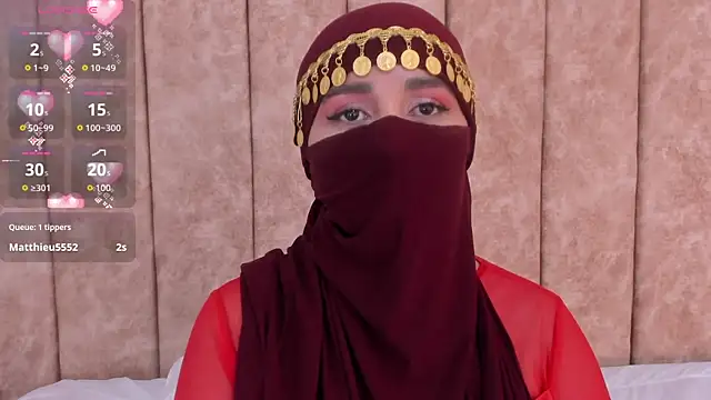  alishaa c online show from 10/24/25, 10:33