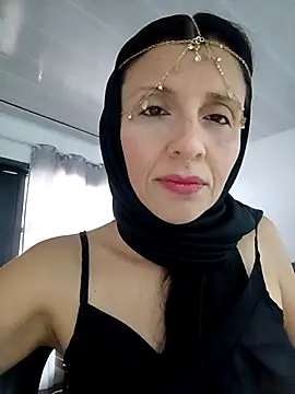 Aafsha  online show from 03/06/26, 12:01