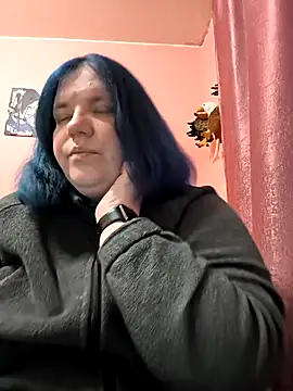  alexandra ray  online show from 05/03/26, 12:22
