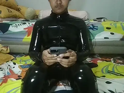 latexidn online show from 10/04/25, 02:59